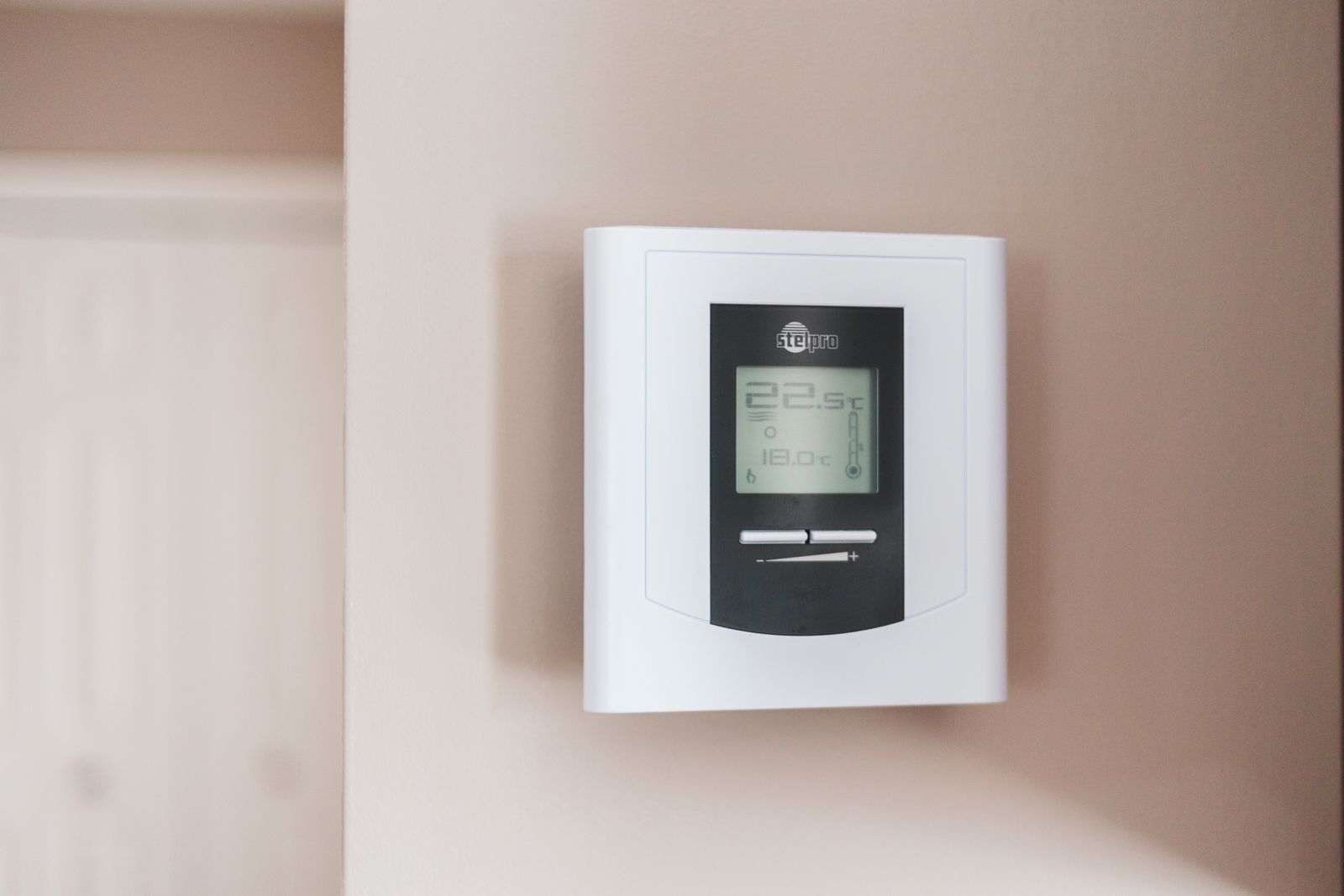 Digital thermostat