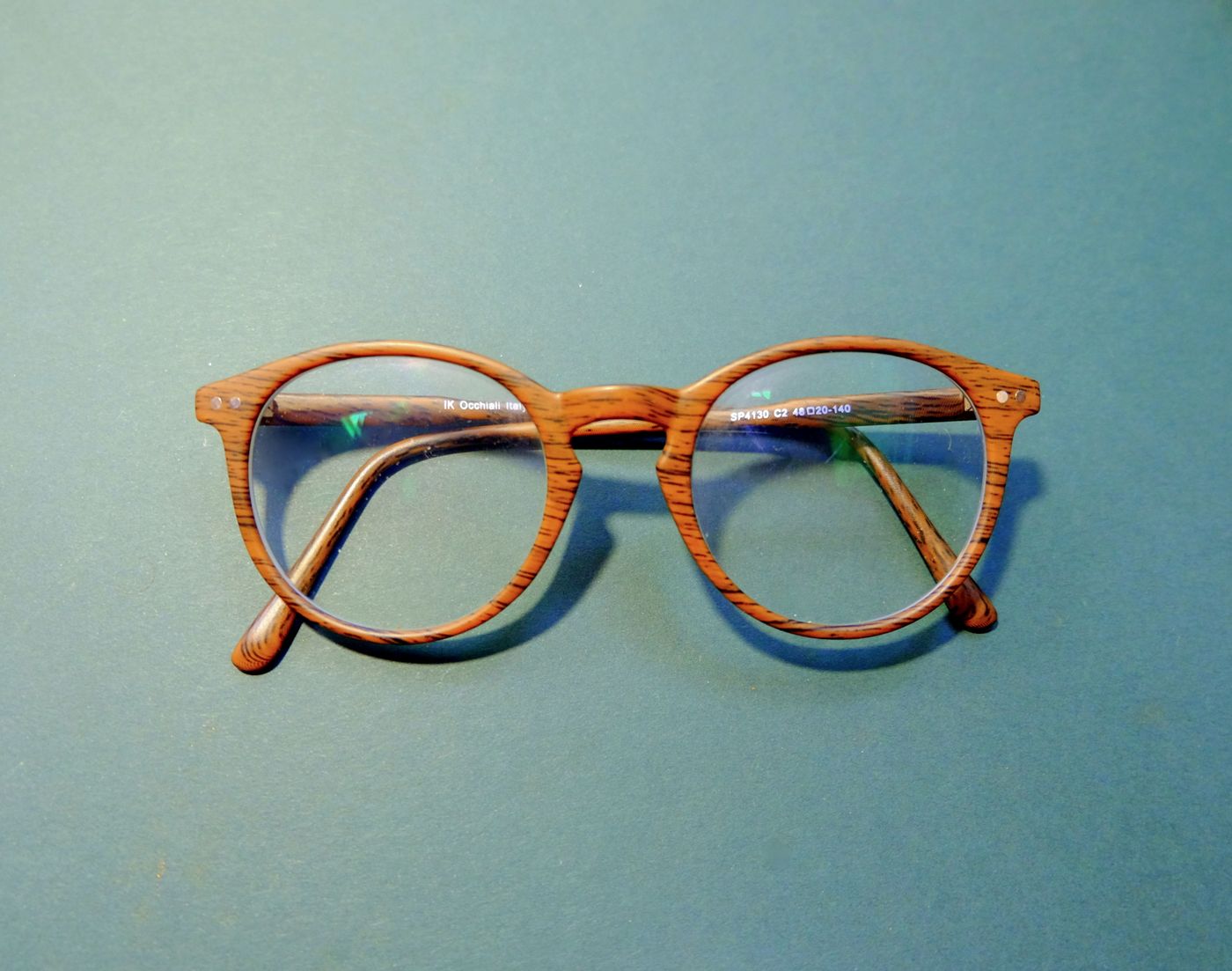 Round eyeglass frames, no face