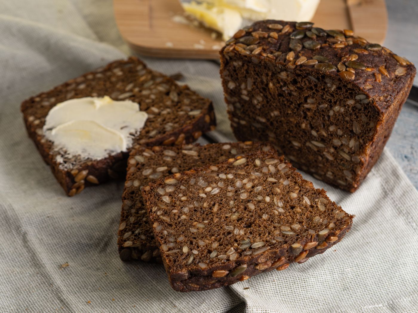 Dark Scandinavian rye bread