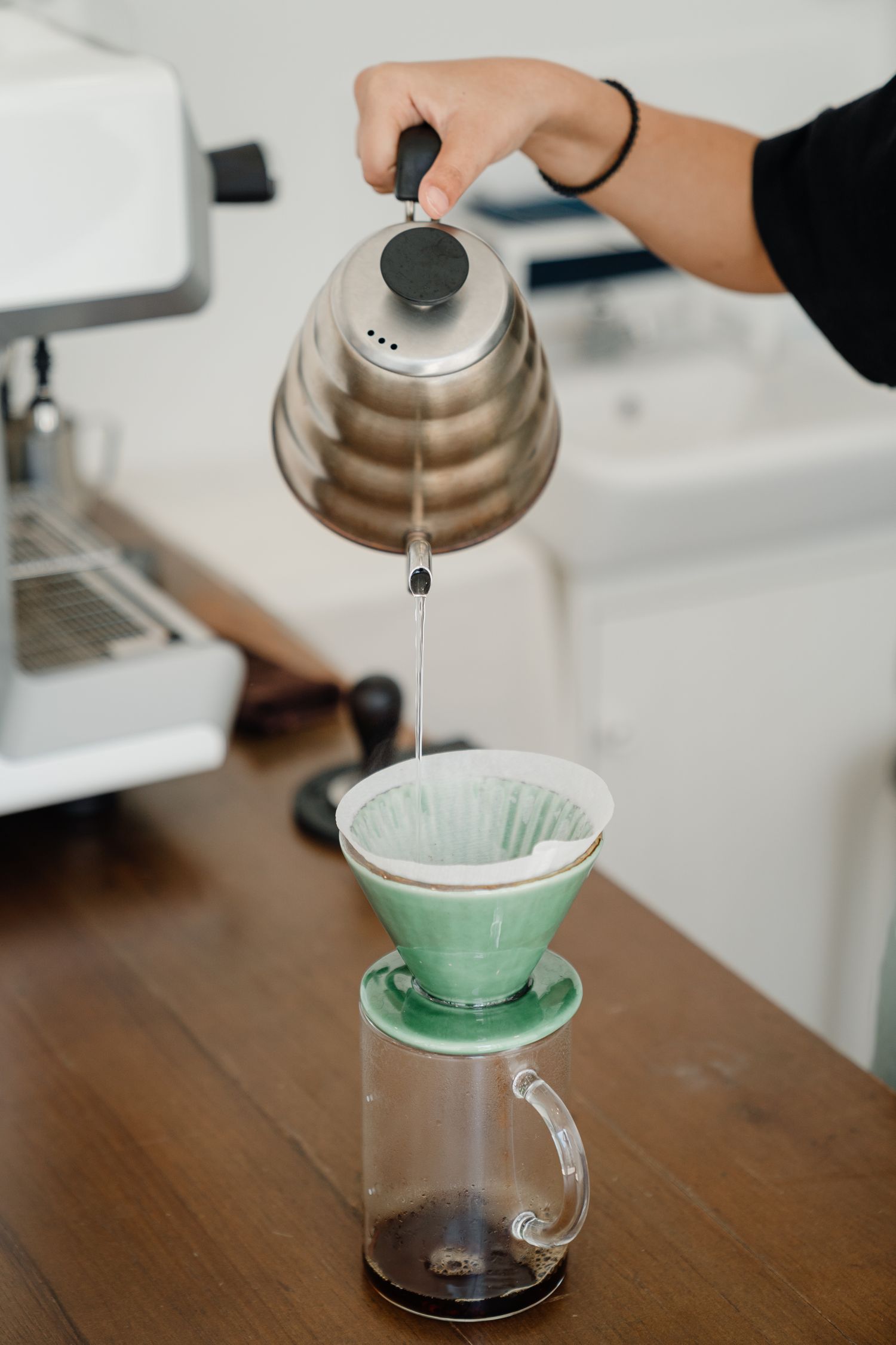 Pour-over dripper