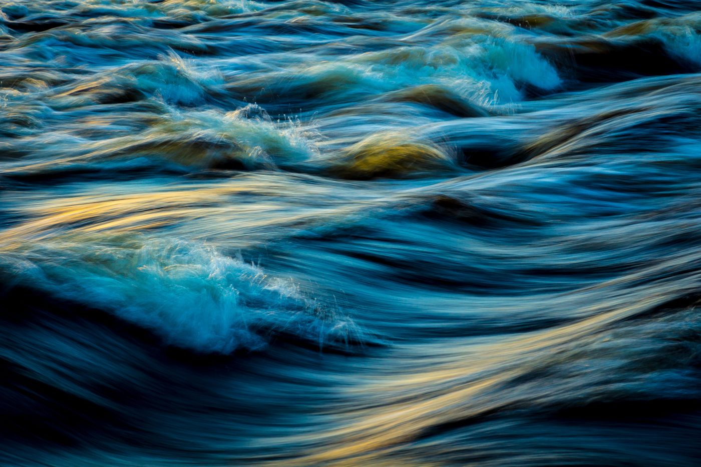 Flowing creek water